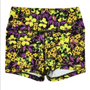 FLEO shorts